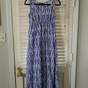 Daisy Fuentes / S / Blue and White Maxi Dress
